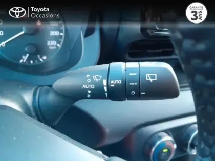 Photo 12 Toyota Yaris  70 VVT-i Dynamic Business 5p MY22