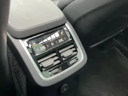 Photo 10 Volvo Xc90  T8 AWD 310 + 145ch Ultra Style Dark Geartronic