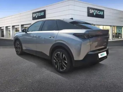 Photo 6 Peugeot 3008  1.2 Hybrid 136ch Allure e-DCS6