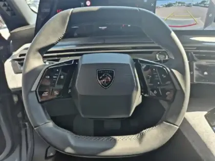 Photo 13 Peugeot 3008  1.2 Hybrid 136ch Allure e-DCS6