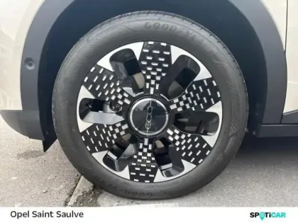 Photo 12 Fiat 600  1.2 Hybrid 100ch La Prima DCT6