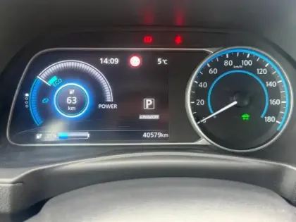 Photo 11 Nissan Leaf  150ch 40kWh Acenta 22