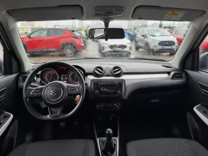 Photo 13 Suzuki Swift  1.2 Dualjet Hybrid 83ch Avantage