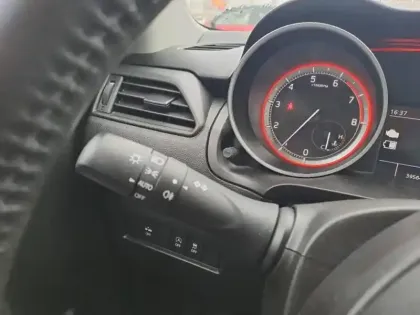 Photo 14 Suzuki Swift  1.2 Dualjet Hybrid 83ch Avantage