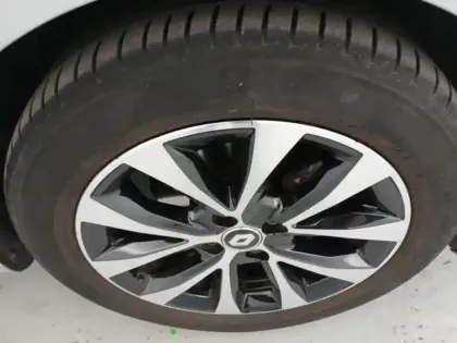 Photo 9 Renault Clio  1.0 TCe 90ch Intens -21N