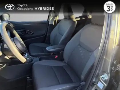 Photo 10 Toyota Yaris  116h Design 5p MC24