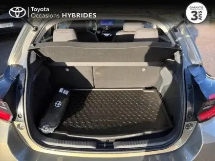 Photo 9 Toyota Yaris  116h Design 5p MC24