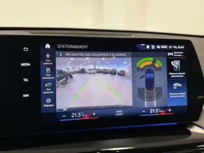 Photo 13 BMW X1  sDrive18i 136ch Business Design