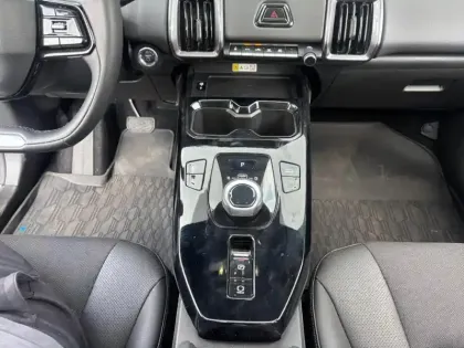 Photo 26 Suzuki Vitara  174ch 61kWh Style