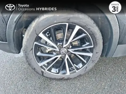 Photo 8 Toyota C-HR  2.0 Hybride 200ch Collection Premiere MY25