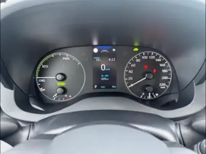 Photo 12 Toyota Yaris  116h Dynamic Business + Programme Toyota Experience 5p MY25