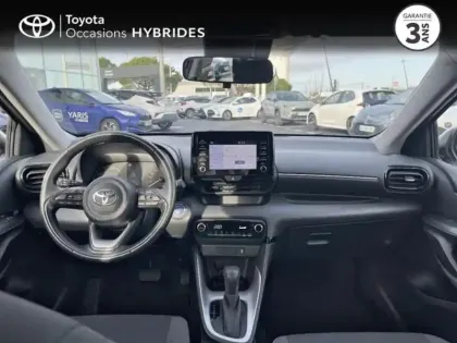 Photo 7 Toyota Yaris  116h France 5p