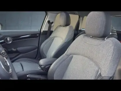 Photo 8 Mini Mini  5 Portes Cooper 136ch Edition Premium Plus BVA7