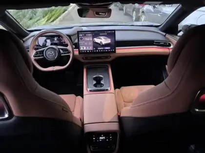 Photo 8 Mazda Mazda6 Mazda 6 e EV 258ch 68,8 kWh Takumi Plus