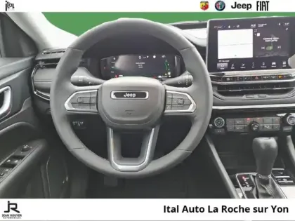 Photo 13 Jeep Compass  1.3 Turbo T4 240ch PHEV 4xe S AT6 eAWD