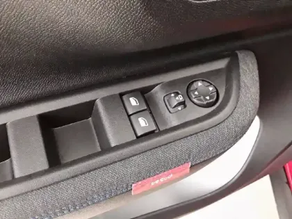 Photo 18 Citroën C3  Turbo 100 ch BVM6