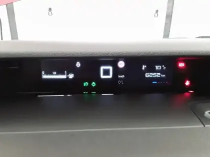 Photo 9 Citroën C3  Turbo 100 ch BVM6