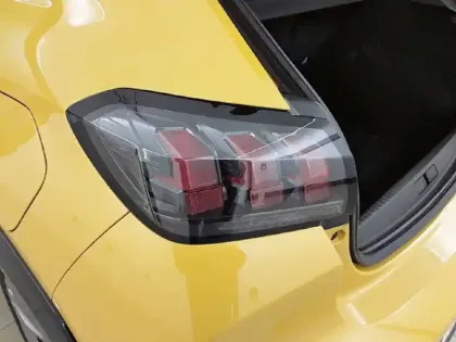 Photo 16 Peugeot 208  Electrique 50 kWh 136ch