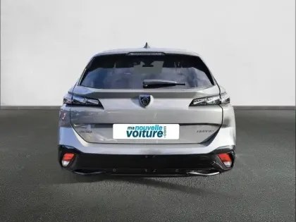 Photo 24 Peugeot 308  SW Hybrid 145 e-DCS6