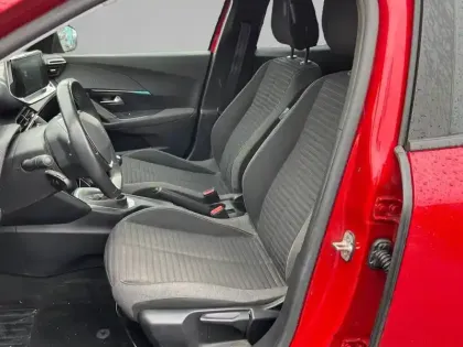 Photo 10 Peugeot 2008  BlueHDi 110 S&S BVM6