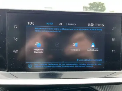 Photo 17 Peugeot 2008  BlueHDi 110 S&S BVM6