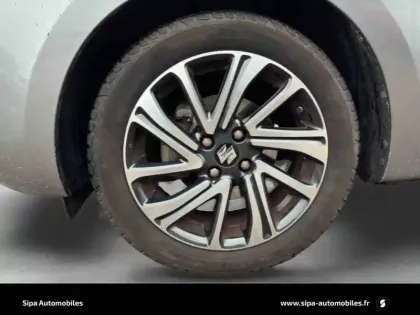 Photo 12 Suzuki Swift  1.2 Dualjet Hybrid Auto (CVT)