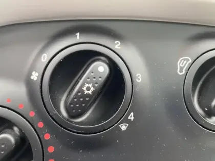 Photo 21 Fiat 500  1.0 70 ch Hybride BSG S/S