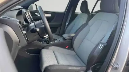 Photo 12 Volvo Xc40  B3 163 ch DCT7