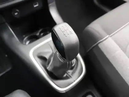 Photo 11 Citroën C3  PureTech 83 S&S BVM5