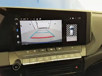 Photo 18 Opel Astra  1.2 Turbo 130 ch BVA8