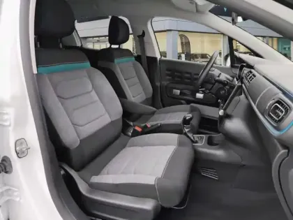 Photo 13 Citroën C3  PureTech 83 S&S BVM5