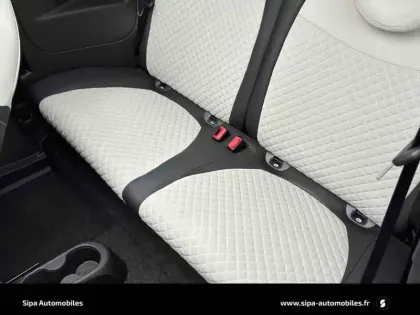 Photo 12 Fiat 500 C 1.0 70 ch Hybride BSG S/S
