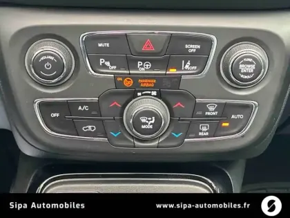 Photo 112 Jeep Compass  1.4 I MultiAir II 140 ch BVM6