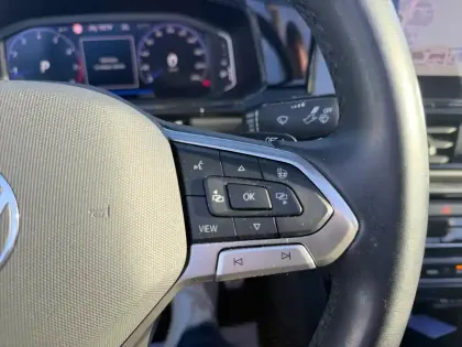 Photo 19 Volkswagen T-roc  Cabriolet 1.5 TSI EVO2 150 Start/Stop DSG7