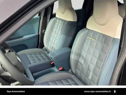 Photo 5 Fiat Panda Grande  T-Gen 3 1.2 Hybrid Turbo 110 ch eDCT6