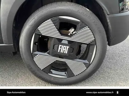 Photo 93 Fiat Panda Grande  T-Gen 3 1.2 Hybrid Turbo 110 ch eDCT6