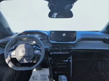 Photo 7 Peugeot 2008  Hybrid 145 e-DCS6