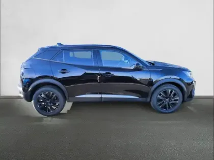 Photo 43 Peugeot 2008  Hybrid 145 e-DCS6