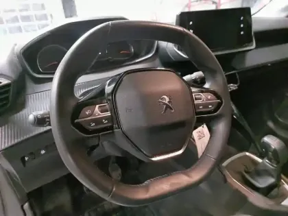 Photo 8 Peugeot 208 Gén. II Ph1 NG Style 5