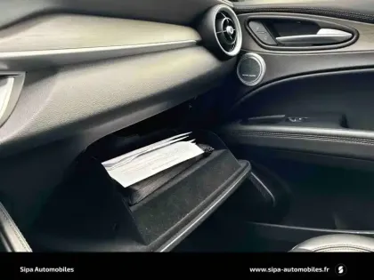 Photo 27 Alfa Romeo Stelvio  2.2 160 ch AT8