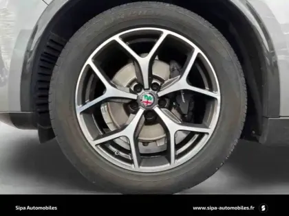 Photo 8 Alfa Romeo Stelvio  2.2 160 ch AT8