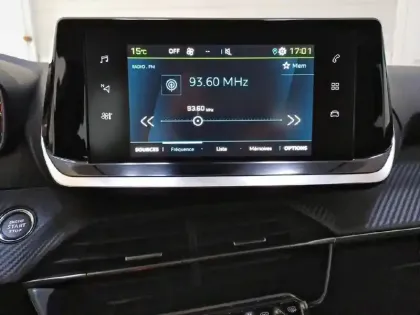 Photo 18 Peugeot 208  Electrique 50 kWh 136ch