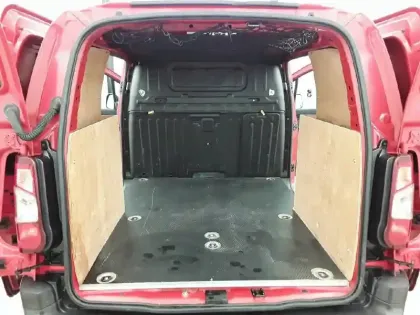 Photo 27 Citroën Berlingo  650 KG BLUEHDI 130 S&S EAT8