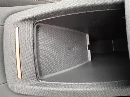 Photo 20 Cupra Born  230 ch - Batterie L