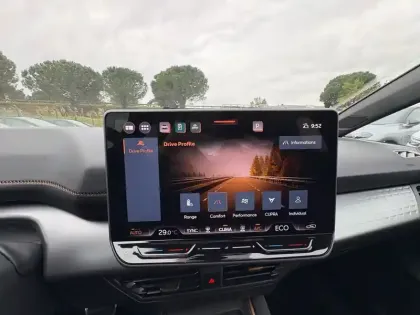 Photo 25 Cupra Born  230 ch - Batterie L