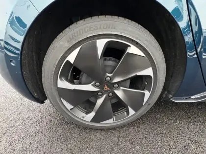 Photo 18 Cupra Born  230 ch - Batterie L