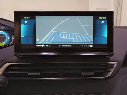 Photo 23 Peugeot 3008  Hybrid 225 e-EAT8