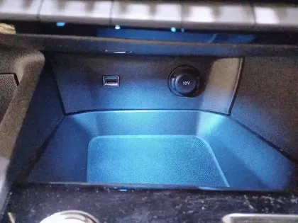 Photo 31 Peugeot 3008  Hybrid 225 e-EAT8