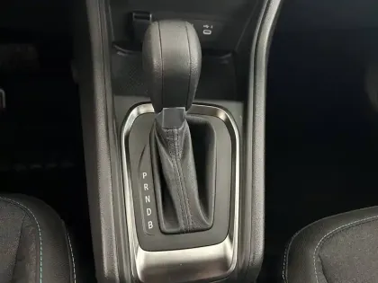 Photo 71 Renault Captur  E-Tech full hybrid 145 ch