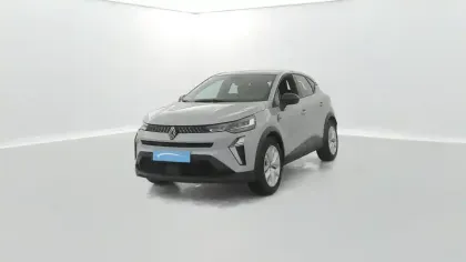 Photo 86 Renault Captur  E-Tech full hybrid 145 ch